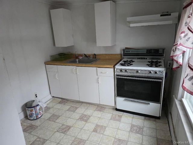 90 Medford Avenue, Patchogue, NY 11772