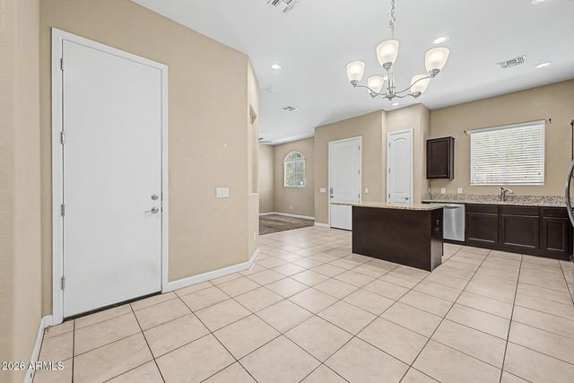 1367 S COUNTRY CLUB Drive 1328, Mesa, AZ 85210