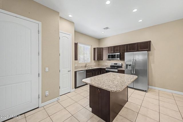 1367 S COUNTRY CLUB Drive 1328, Mesa, AZ 85210