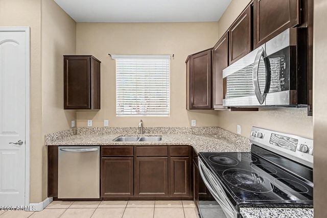 1367 S COUNTRY CLUB Drive 1328, Mesa, AZ 85210