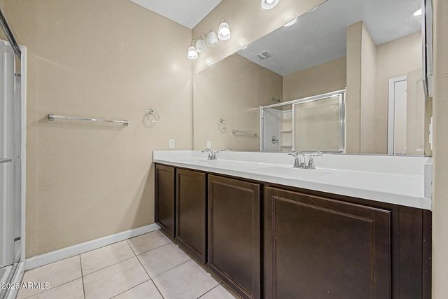 1367 S COUNTRY CLUB Drive 1328, Mesa, AZ 85210