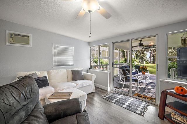 10303 SE SUNSET HARBOR ROAD, Summerfield, FL 34491