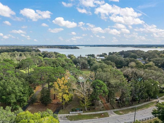 10303 SE SUNSET HARBOR ROAD, Summerfield, FL 34491
