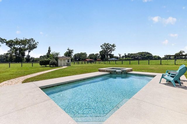 2556 NE 120TH STREET, Anthony, FL 32617