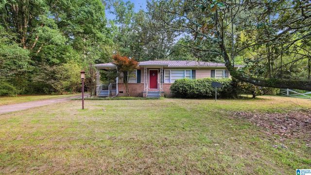 1501 2ND PLACE NW, Center Point, AL 35215