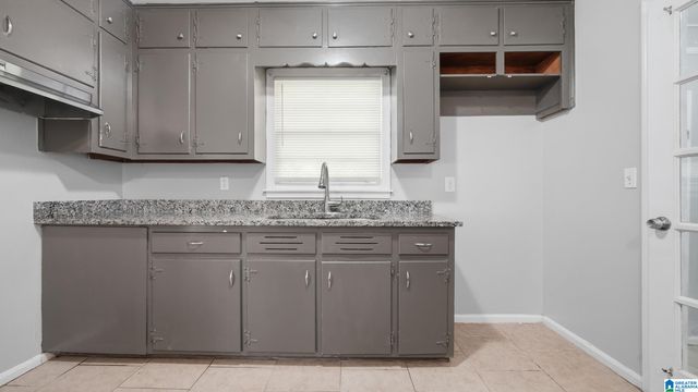 1501 2ND PLACE NW, Center Point, AL 35215