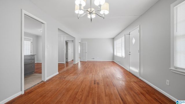 1501 2ND PLACE NW, Center Point, AL 35215