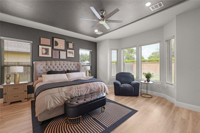 10303 Mesa Drive, Iowa Colony, TX 77583