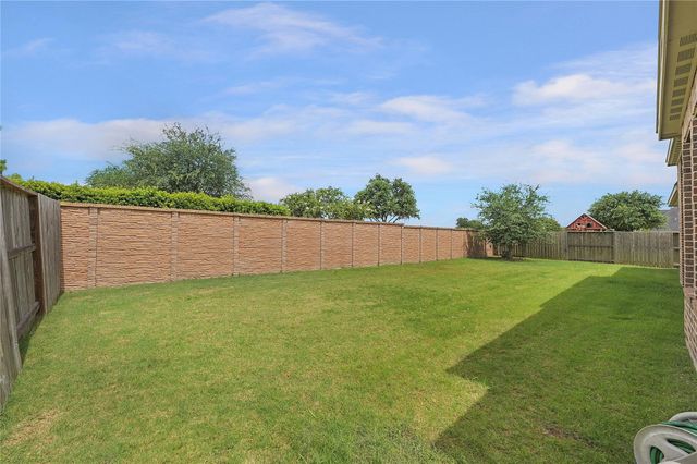 10303 Mesa Drive, Iowa Colony, TX 77583