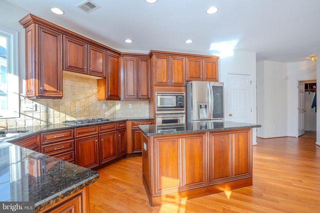 62 GREYLYNNE DR, Princeton, NJ 08540