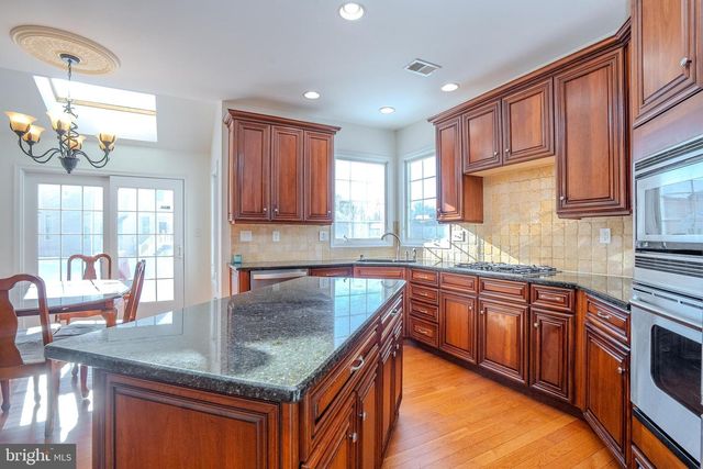 62 GREYLYNNE DR, Princeton, NJ 08540