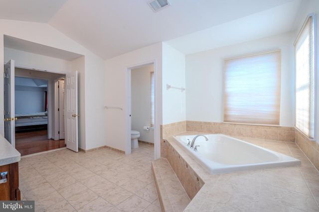 62 GREYLYNNE DR, Princeton, NJ 08540