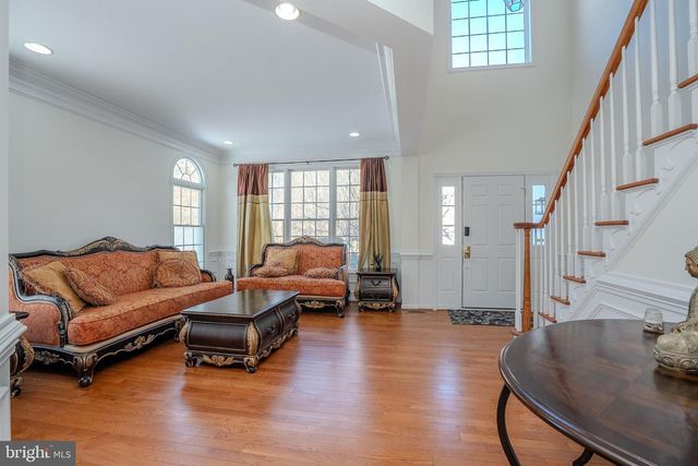 62 GREYLYNNE DR, Princeton, NJ 08540