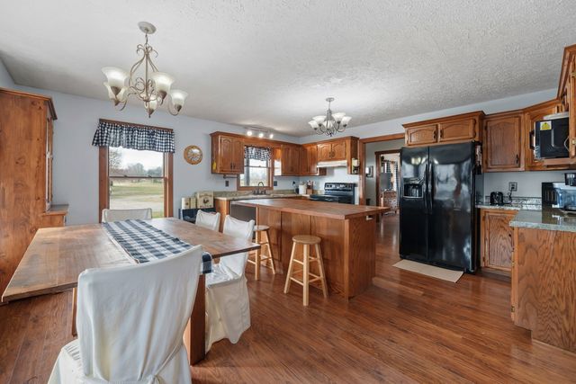 6949 Highway 41N, Cedar Hill, TN 37032