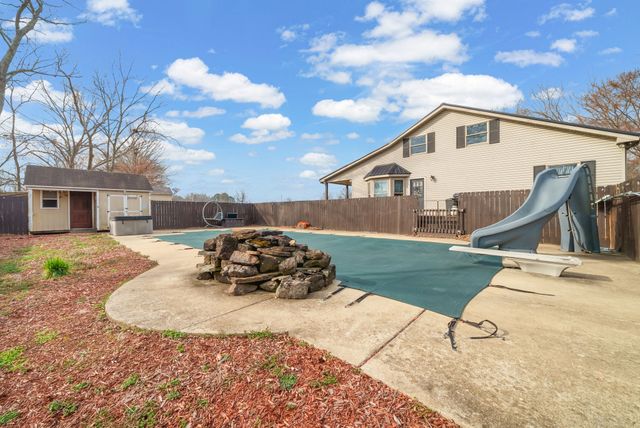 6949 Highway 41N, Cedar Hill, TN 37032