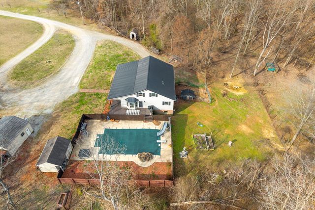 6949 Highway 41N, Cedar Hill, TN 37032