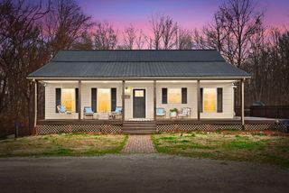 6949 Highway 41N, Cedar Hill, TN 37032