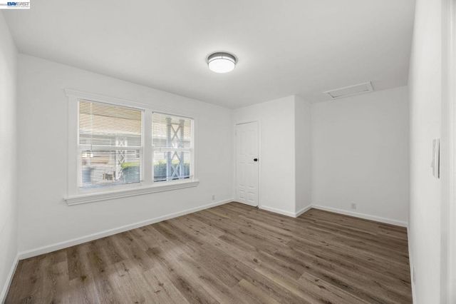 2218 82Nd Ave, Oakland, CA 94605