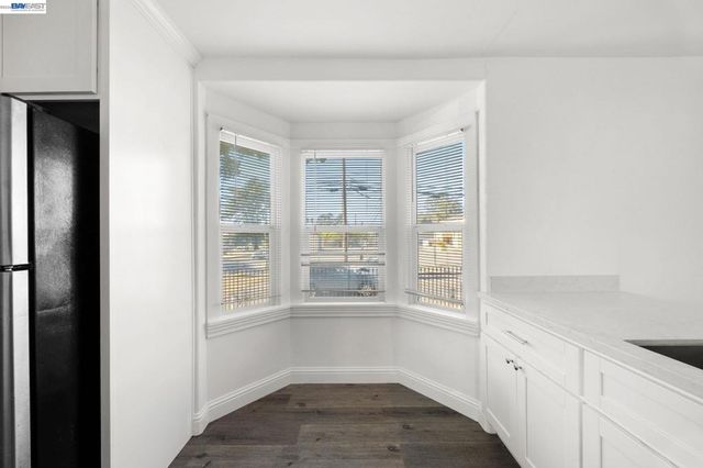 2218 82Nd Ave, Oakland, CA 94605