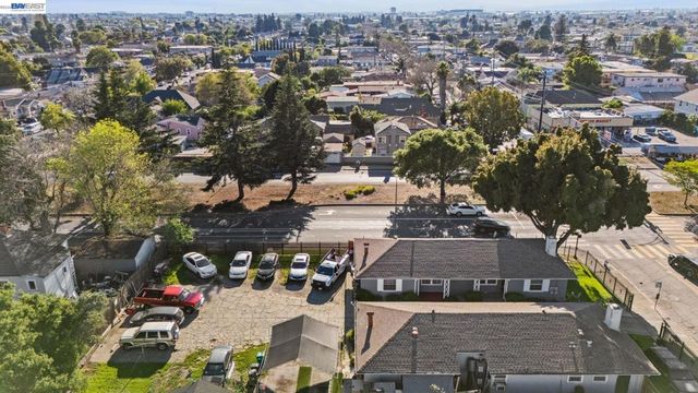 2218 82Nd Ave, Oakland, CA 94605
