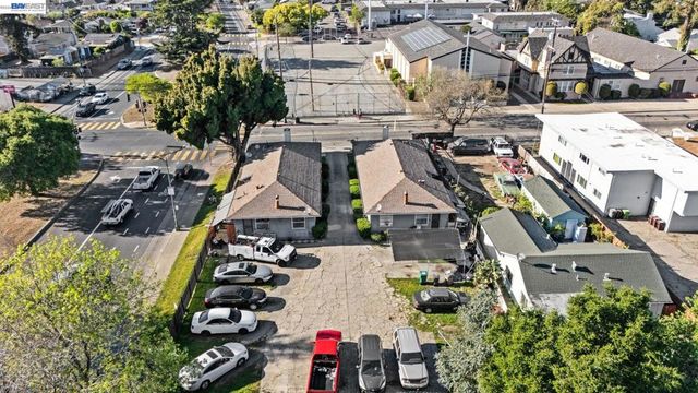 2218 82Nd Ave, Oakland, CA 94605