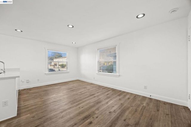 2218 82Nd Ave, Oakland, CA 94605