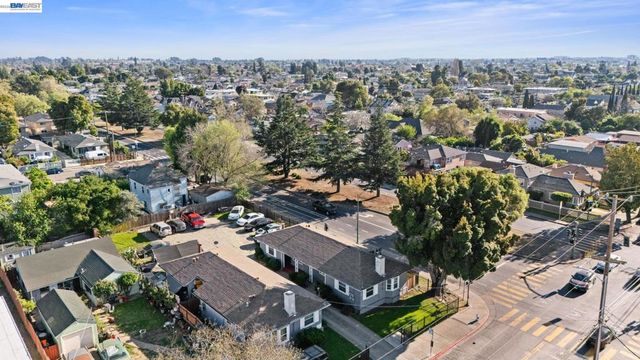 2218 82Nd Ave, Oakland, CA 94605