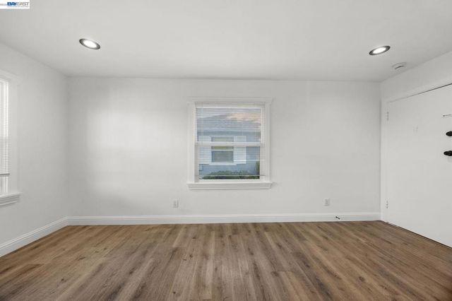 2218 82Nd Ave, Oakland, CA 94605