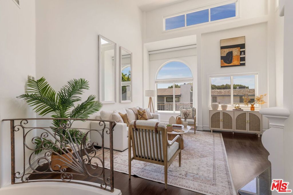 2922 Montana Avenue B, Santa Monica, CA 90403 — photo 2