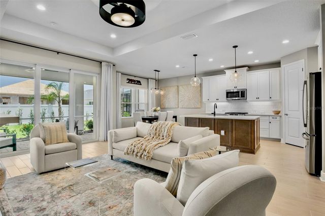 8091 ANTHIRIUM LOOP, Sarasota, FL 34240