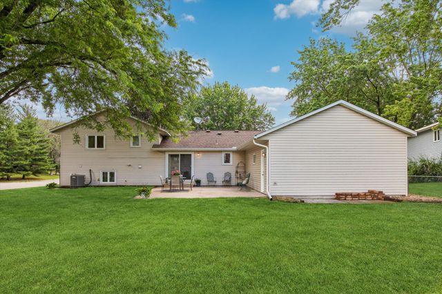 7743 Countryside Drive, Bloomington, MN 55438