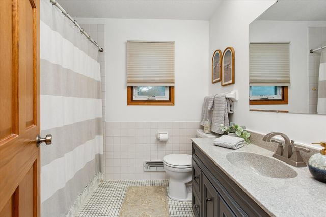 7743 Countryside Drive, Bloomington, MN 55438