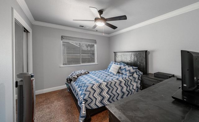 2232 Howard Street, Kingsburg, CA 93631