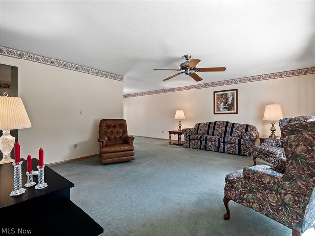 7930 Royalview Drive, Parma, OH 44129