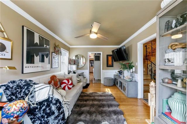 3907 Edgehill Drive, Leimert Park, CA 90008