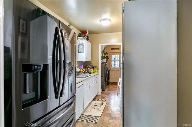 3907 Edgehill Drive, Leimert Park, CA 90008
