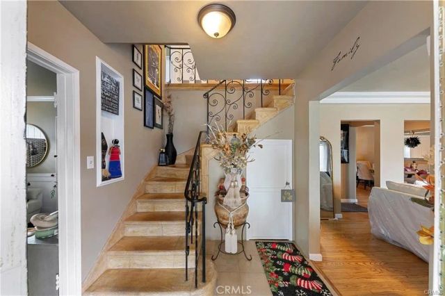 3907 Edgehill Drive, Leimert Park, CA 90008