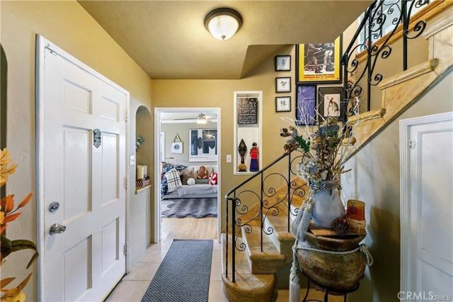 3907 Edgehill Drive, Leimert Park, CA 90008