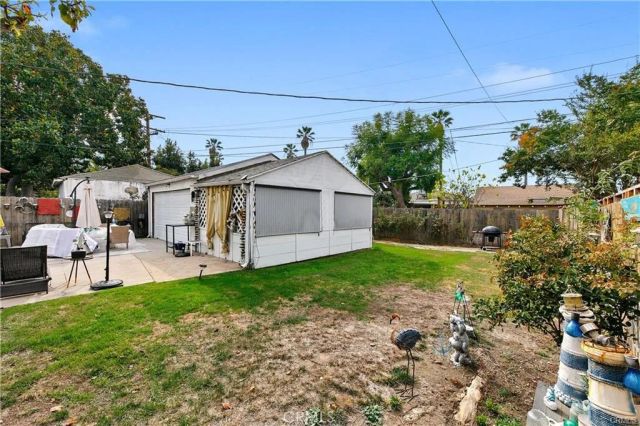 3907 Edgehill Drive, Leimert Park, CA 90008