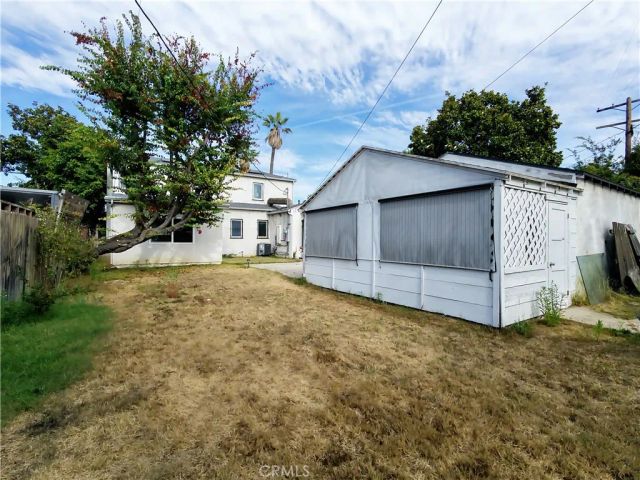 3907 Edgehill Drive, Leimert Park, CA 90008