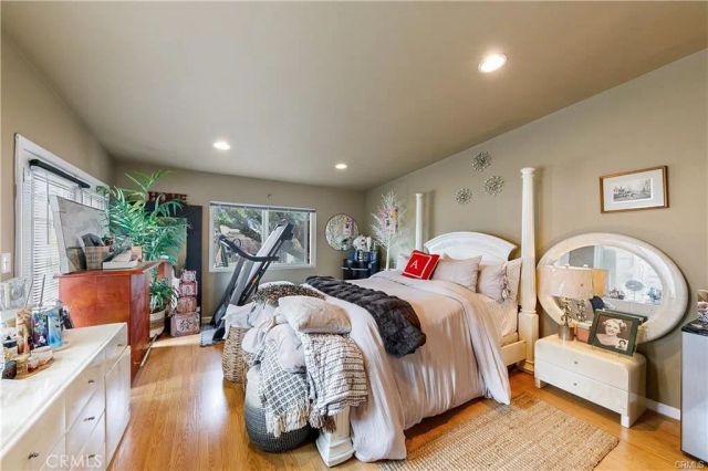 3907 Edgehill Drive, Leimert Park, CA 90008