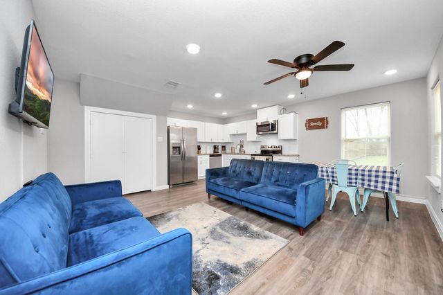 11610 Danford Lane B, Houston, TX 77016