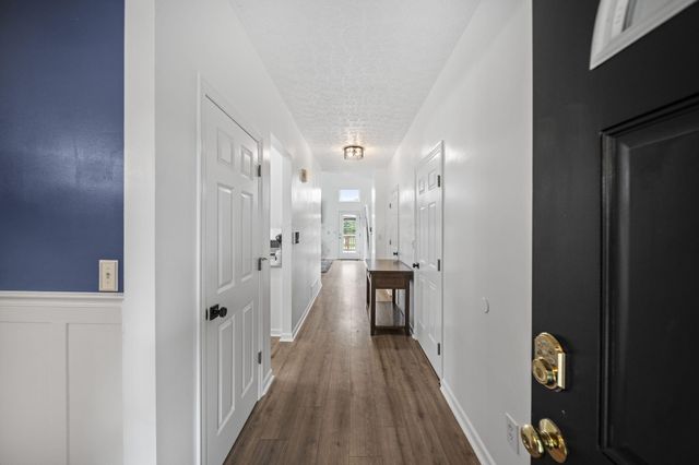 1468 Sotherby Crossing, Lewis Center, OH 43035