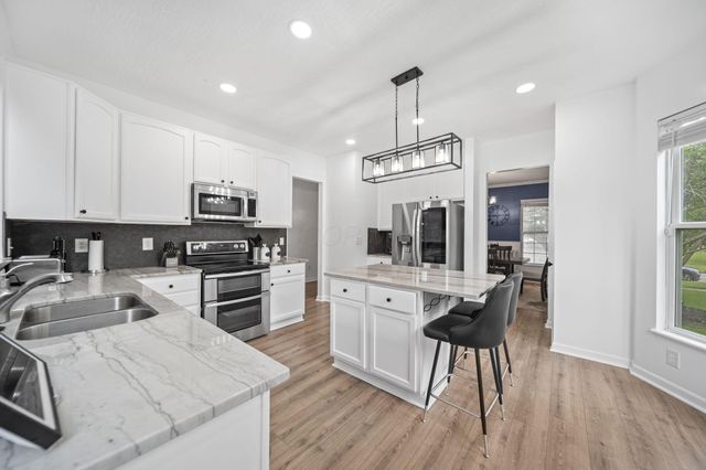 1468 Sotherby Crossing, Lewis Center, OH 43035