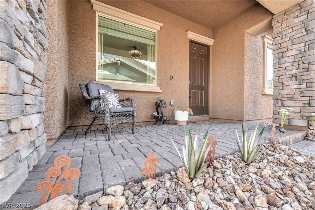 208 Bennett Pointe Avenue, Henderson, NV 89011 — photo 3