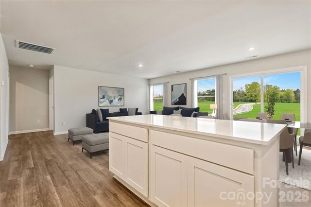 1189 Grebe Road, Sherrills Ford, NC 28673