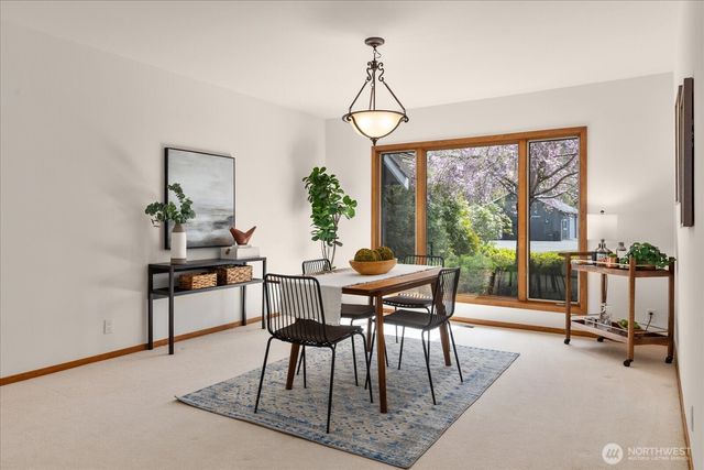 20528 NE Union Hill Road, Redmond, WA 98053