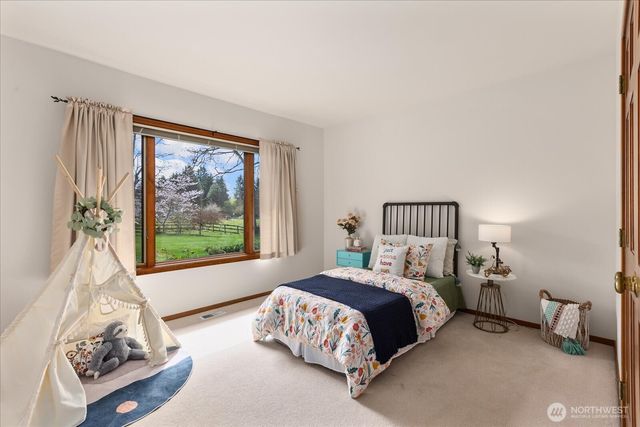 20528 NE Union Hill Road, Redmond, WA 98053