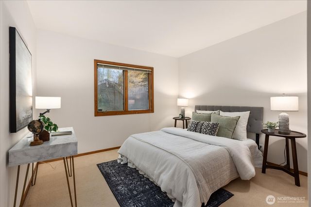 20528 NE Union Hill Road, Redmond, WA 98053