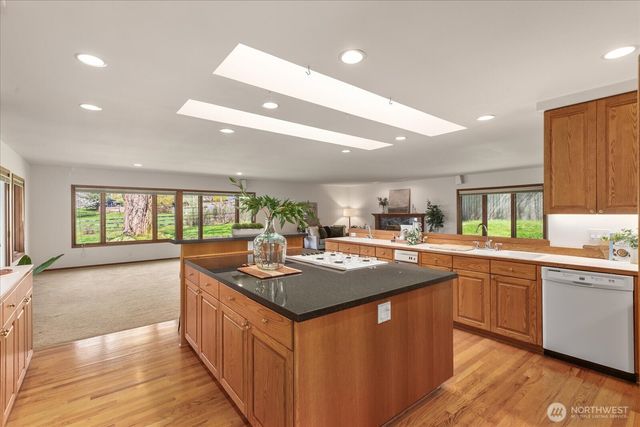 20528 NE Union Hill Road, Redmond, WA 98053